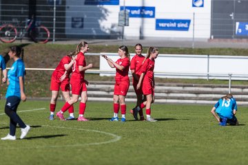 Bild 158 - wBJ TuS Rotenhof - Holstein Kiel : Ergebnis: 1:4